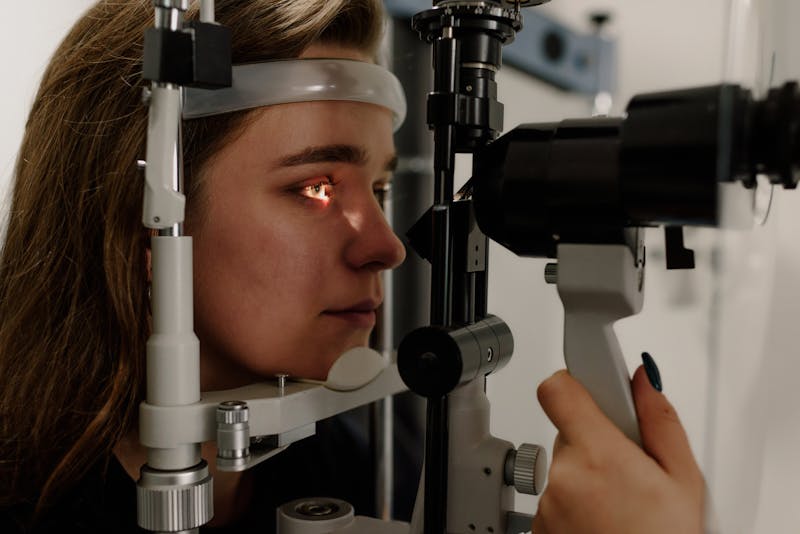 Modern ophthalmology eye exam